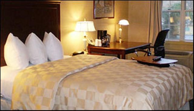 Newbury Inn Brookfield Oda fotoğraf