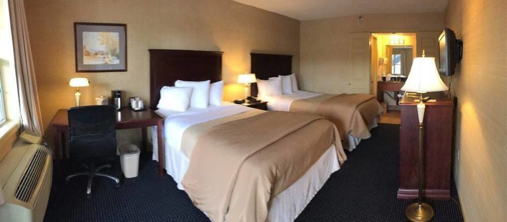 Newbury Inn Brookfield Dış mekan fotoğraf